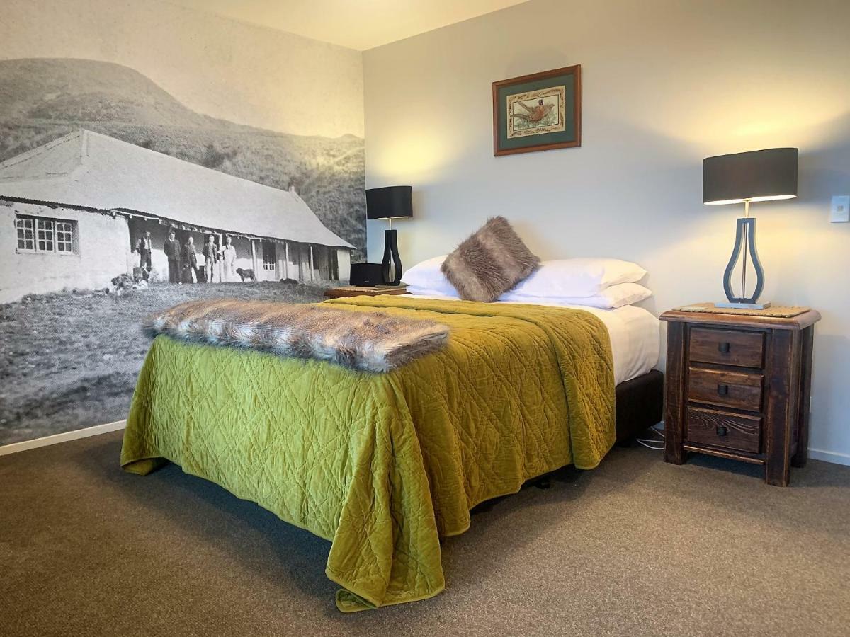 8 On Oregon Boutique Lodge Hanmer Springs Bagian luar foto